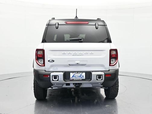 Oxford White 2026 Ford Bronco Sport Outer Banks