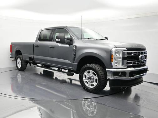 Gray Metallic 2025 Ford F-250 XLT