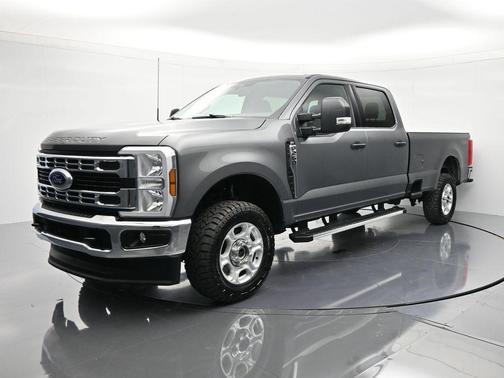 Gray Metallic 2025 Ford F-250 XLT