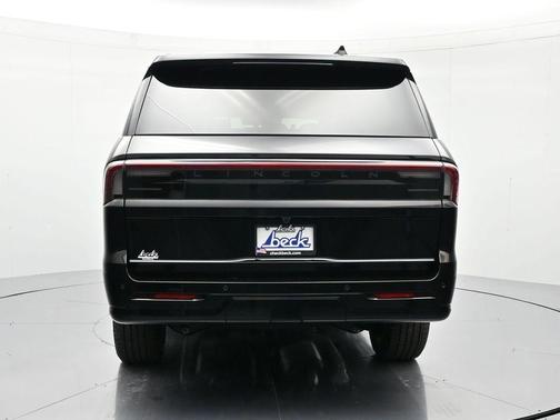 Infinite Black Metallic 2026 Lincoln Navigator L Premiere