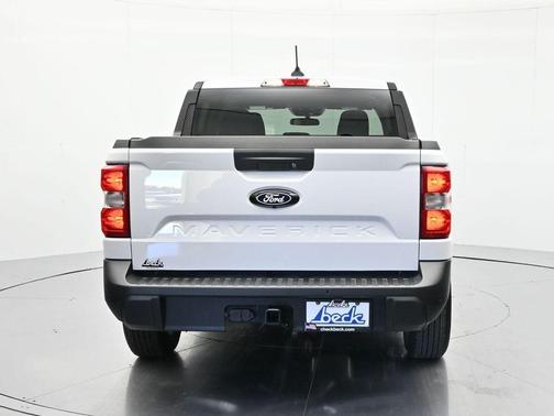 Oxford White 2025 Ford Maverick XLT