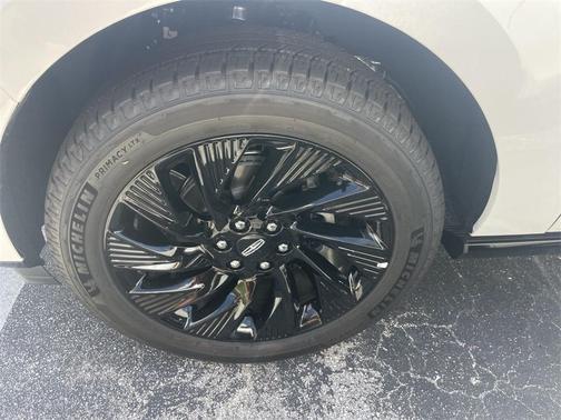 2025 Lincoln Navigator L Reserve