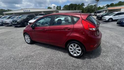 2013 Ford Fiesta SE