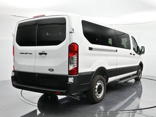 2026 Ford Transit-350 XL