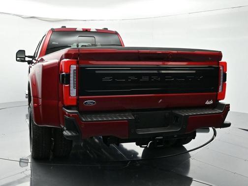 2026 Ford F-350 Platinum