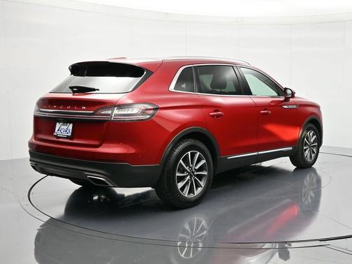 2021 Lincoln Nautilus Standard