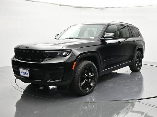 2023 Jeep Grand Cherokee L Laredo