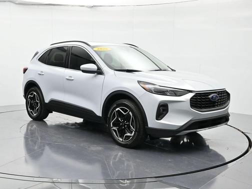 Space Silver 2026 Ford Escape Platinum