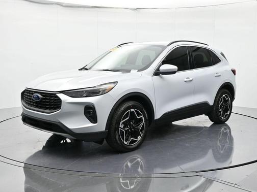 Space Silver 2026 Ford Escape Platinum