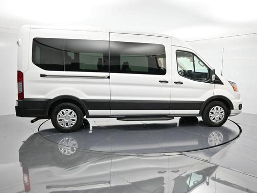 2022 Ford Transit-350 XLT