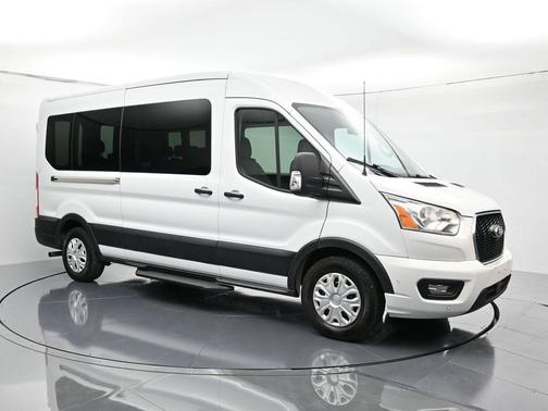 2022 Ford Transit-350 XLT