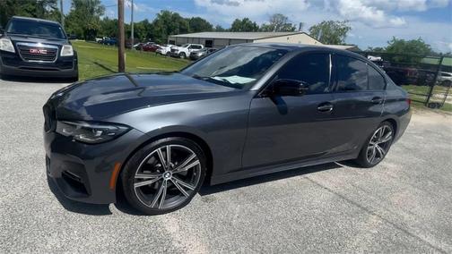 2022 BMW 330 i