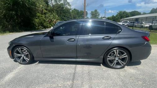 2022 BMW 330 i