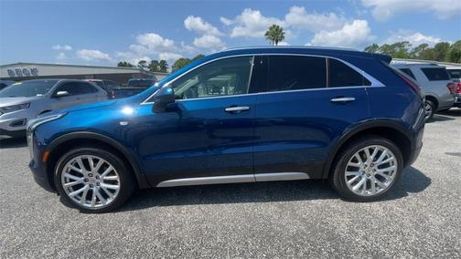 2019 Cadillac XT4 Premium Luxury