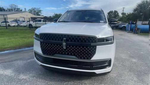 2025 Lincoln Navigator Reserve
