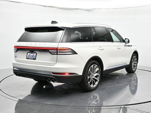 2025 Lincoln Aviator Premiere