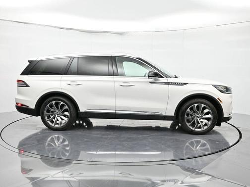 2025 Lincoln Aviator Premiere