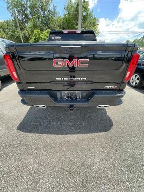 Onyx Black 2023 GMC Sierra 1500 AT4