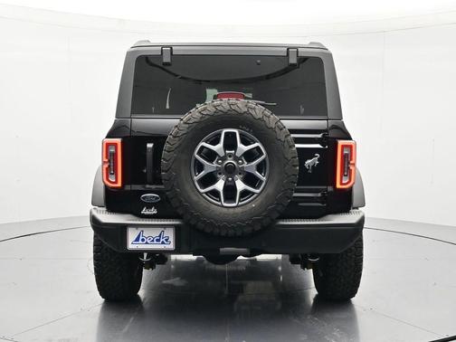 Shadow Black 2025 Ford Bronco Badlands