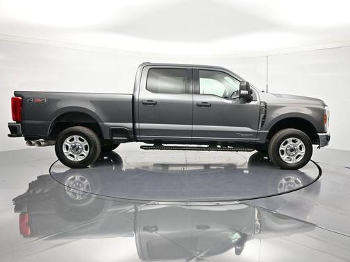 2025 Ford F-250 XLT