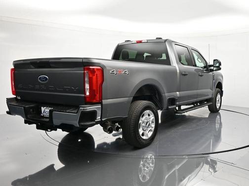 2025 Ford F-250 XLT