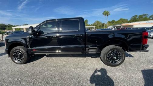 2025 Ford F-350 Platinum