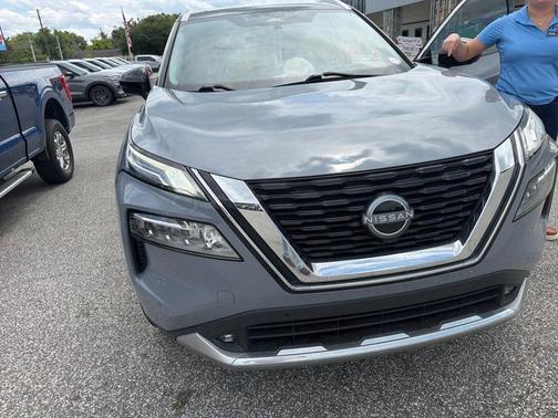 Boulder Gray 2022 Nissan Rogue Platinum