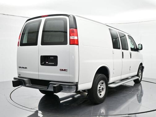 2024 GMC Savana 2500 Work Van