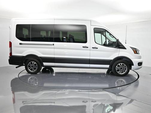 2026 Ford Transit-350 XL