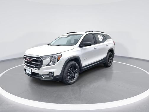 2022 GMC Terrain AT4