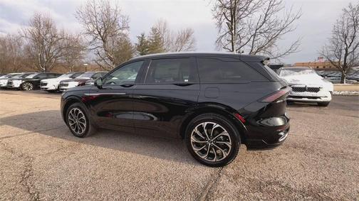 2025 Lincoln Nautilus Reserve