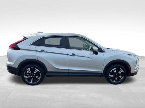 Silver 2025 Mitsubishi Eclipse Cross SE