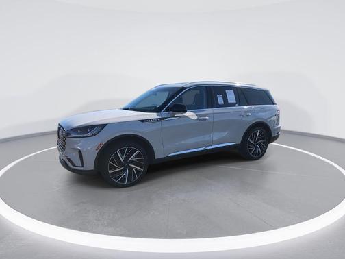 Pearl Metallic 2025 Lincoln Aviator Reserve AWD