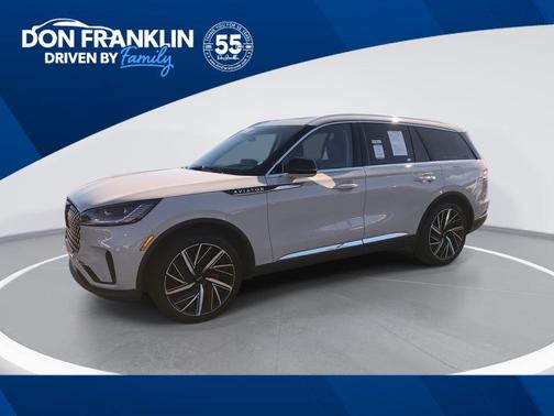 Pearl Metallic 2025 Lincoln Aviator Reserve AWD