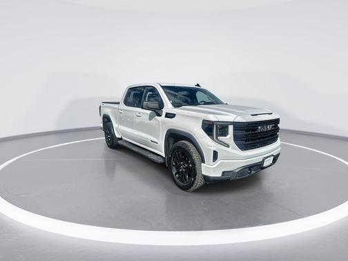 White 2024 GMC Sierra 1500 Elevation