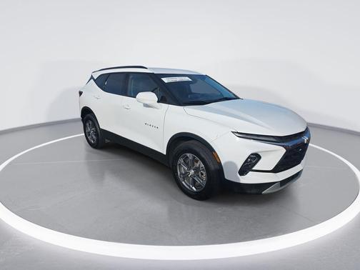 Summit White 2023 Chevrolet Blazer 2LT