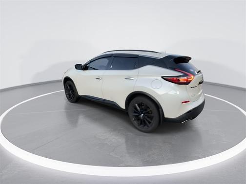 2022 Nissan Murano SV