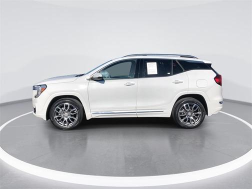 2022 GMC Terrain Denali