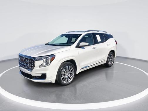 2022 GMC Terrain Denali