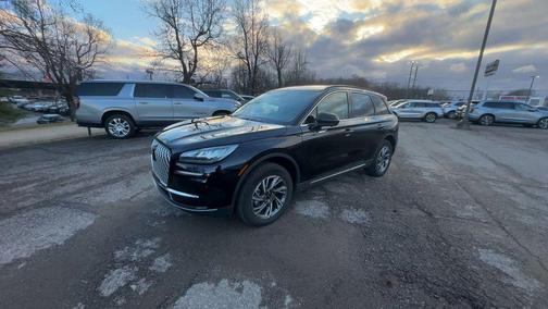 2025 Lincoln Corsair Premiere