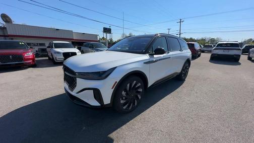 White Platinum Clearcoat Metallic 2026 Lincoln Nautilus Reserve