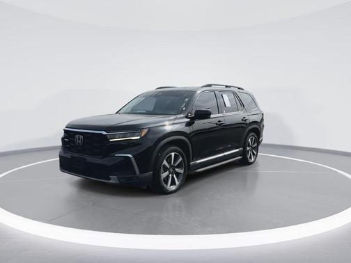Black 2023 Honda Pilot Elite