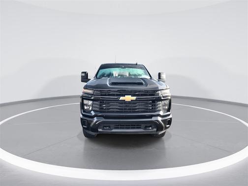 2024 Chevrolet Silverado 2500 Custom