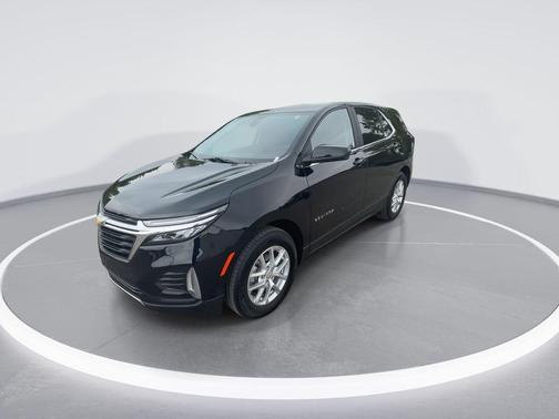Mosaic Black Metallic 2024 Chevrolet Equinox LT