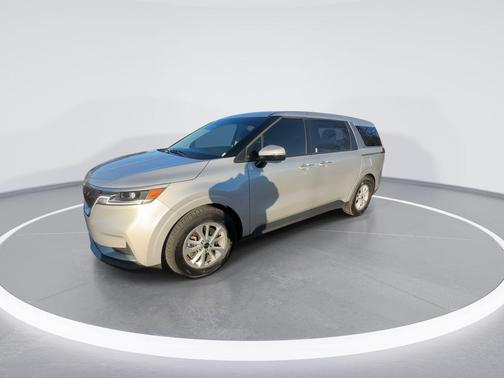 2022 Kia Carnival LXS