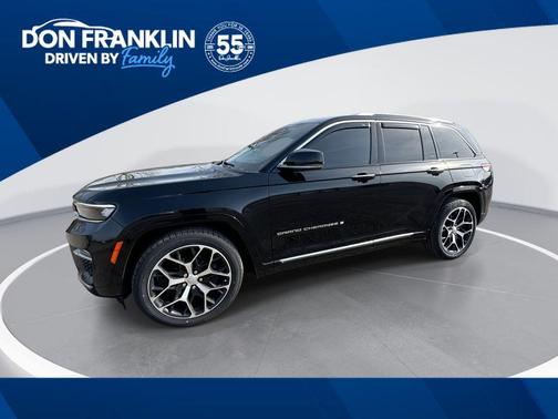 2023 Jeep Grand Cherokee Summit
