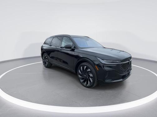 Infinite Black Metallic 2026 Lincoln Nautilus Reserve