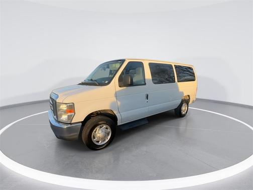 2014 Ford E350 Super Duty XLT