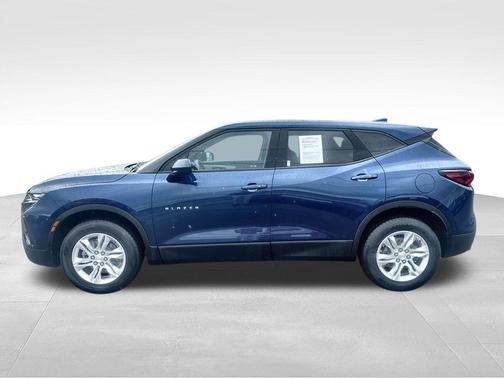 Blue Glow Metallic 2022 Chevrolet Blazer 2LT