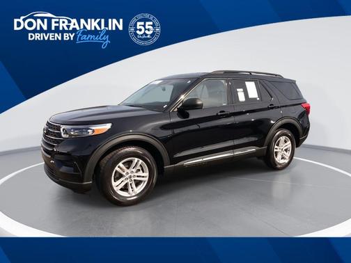 Black Metallic 2022 Ford Explorer XLT